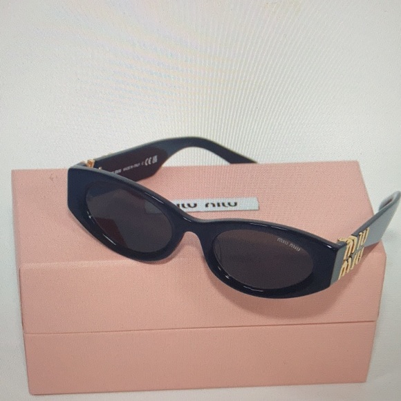 Miu Miu Oval Acetate Frame Sunglasses main image 10